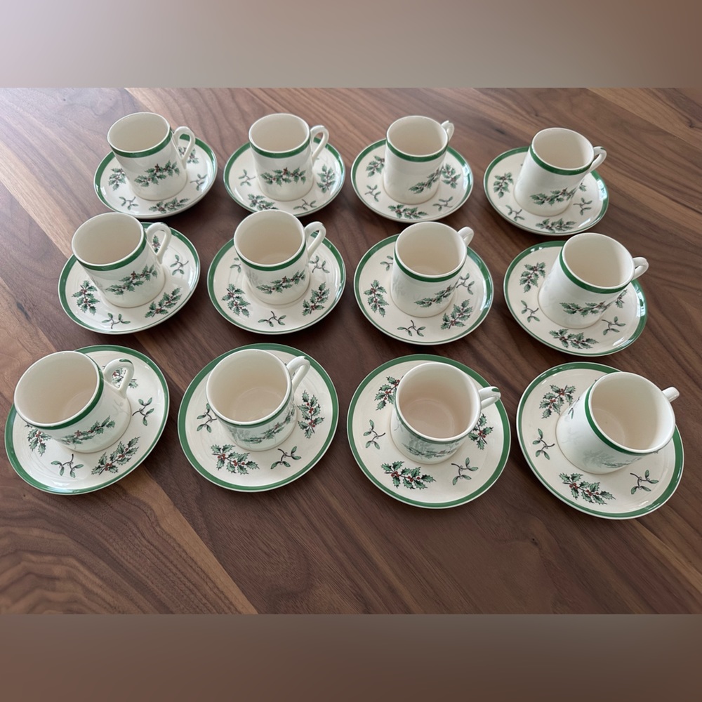 Spode Christmas Tree (Green Trim) Flat Demitasse Cup & Saucer - Set of 12